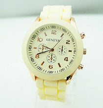 Load image into Gallery viewer, Green women's watch