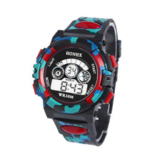 Load image into Gallery viewer, Sporty children's watch with camouflage