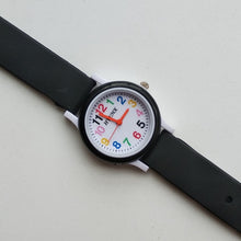 Load image into Gallery viewer, Colorful children's clock
